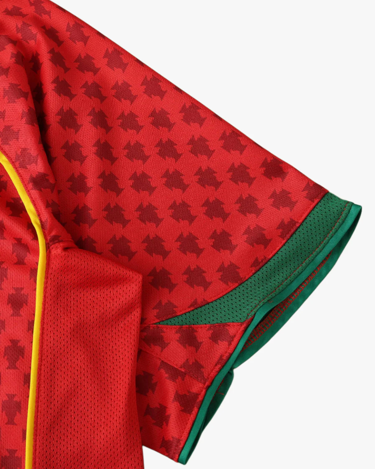 Men’s Portugal 2004/05 Home Jersey Retro