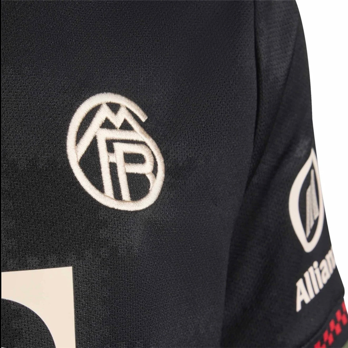 Youth Bayern Munich 25/26 
Third Jersey