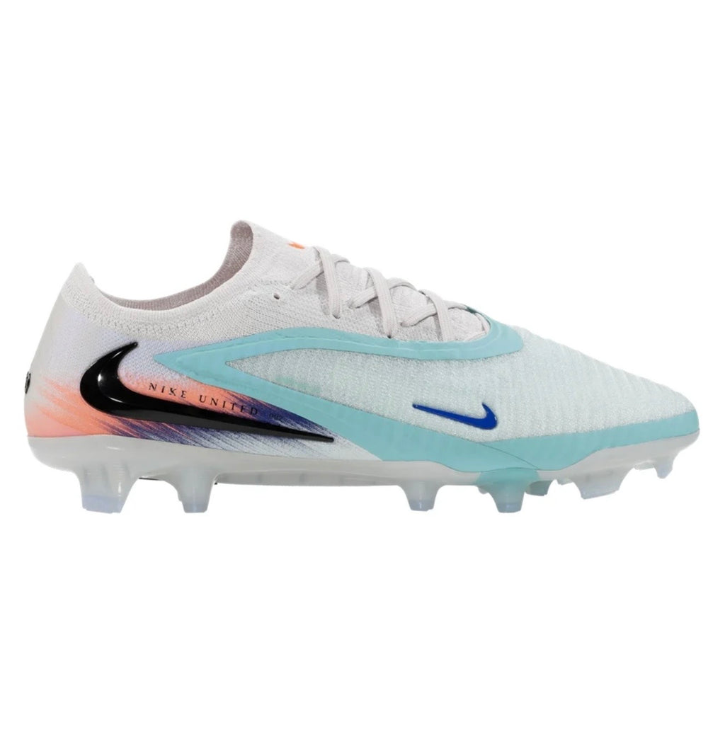 Nike Phantom 6 Low Elite FG Firm
Ground Soccer Cleat
Pistachio Frost/Hyper Orange