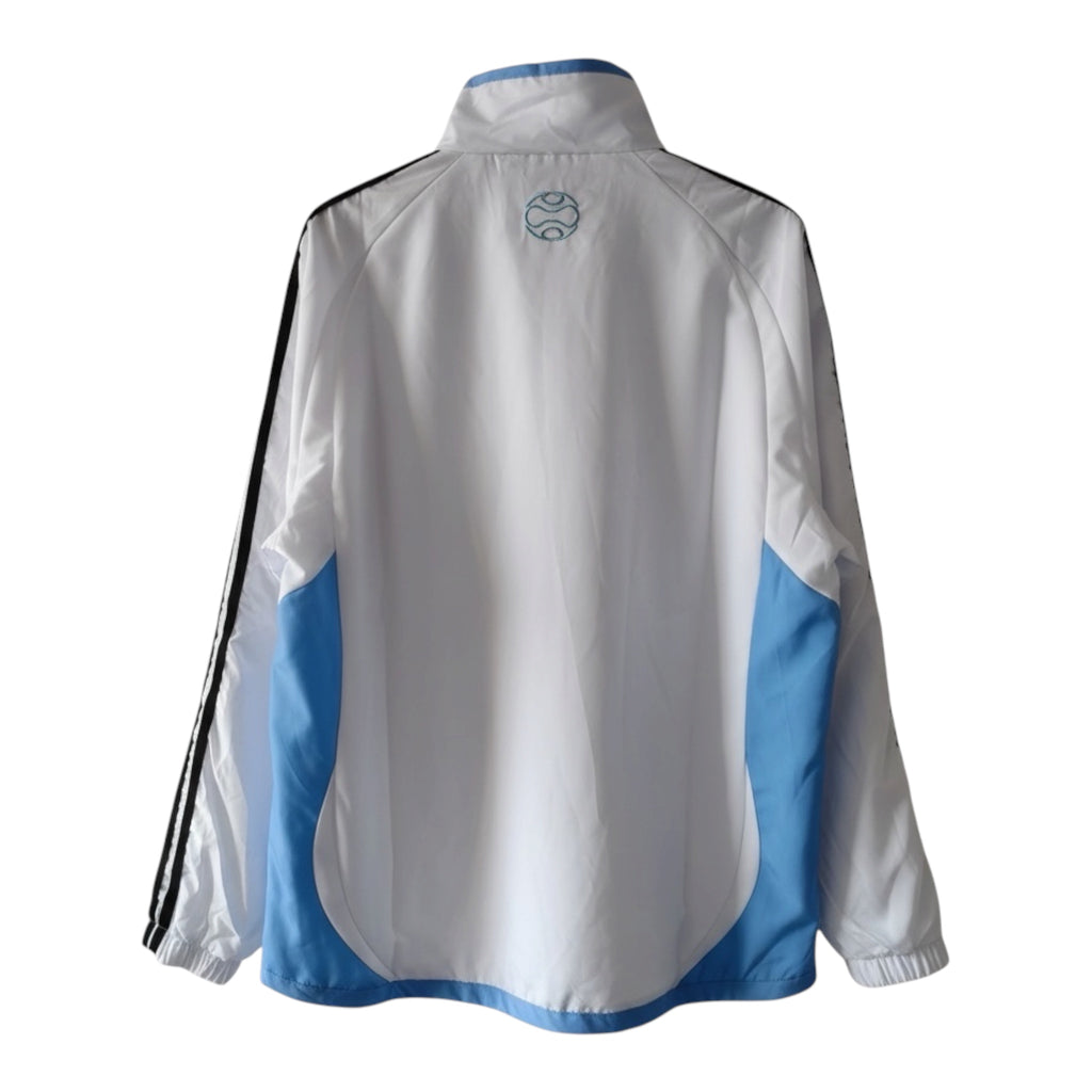Chaqueta cortavientos retro inspirada en Argentina 2006 – Celeste/Blanco