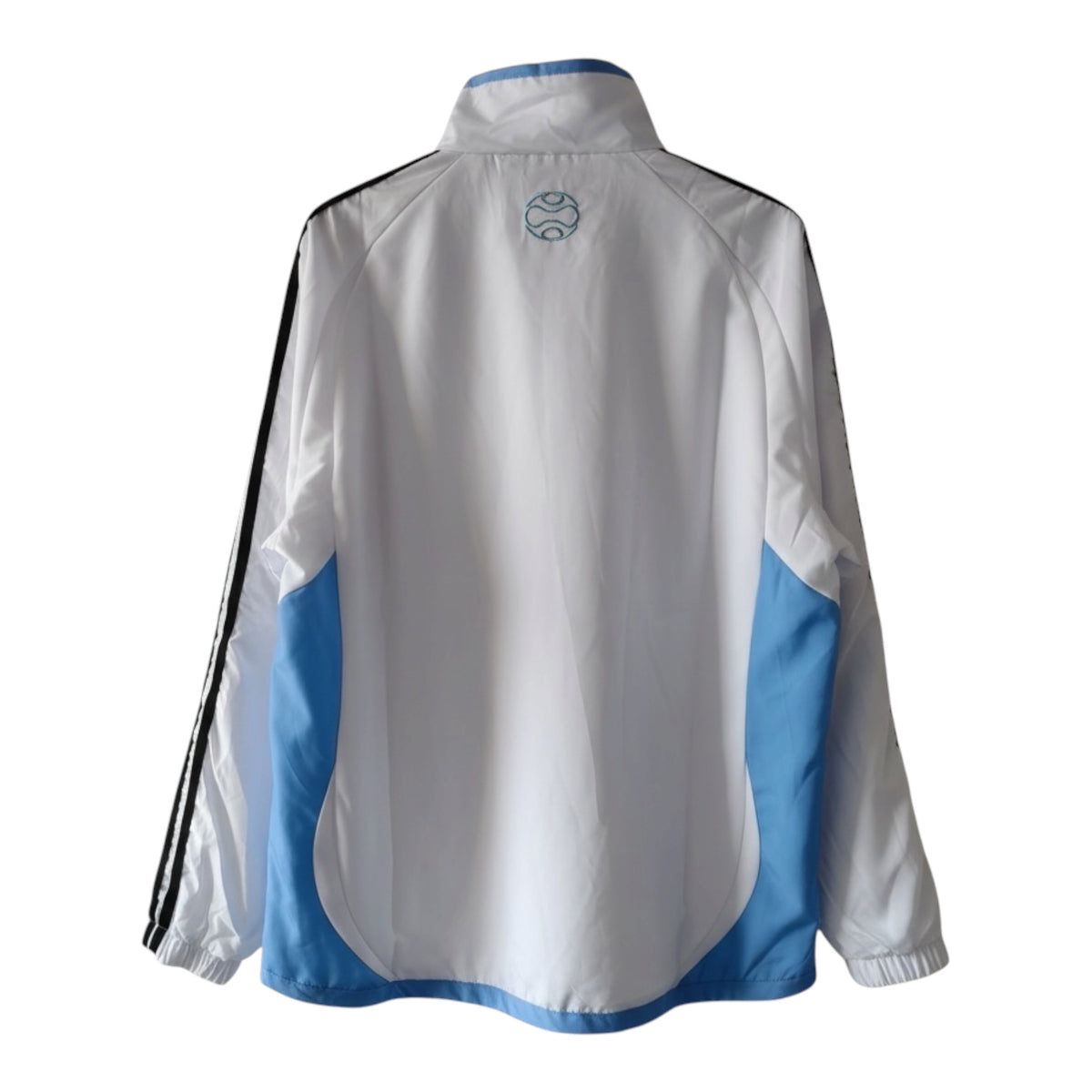 Chaqueta cortavientos retro inspirada en Argentina 2006 – Celeste/Blanco
