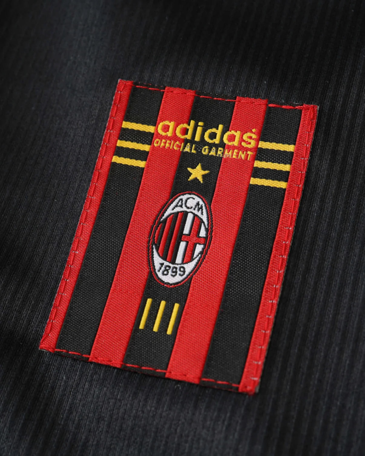 Men’s AC Milan 1998/99 Third Jersey Retro