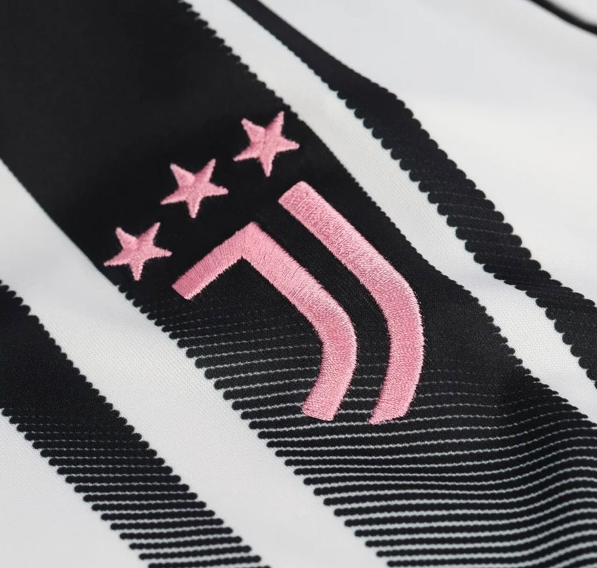 Women's Juventus 25/26 Home Jersey Fan Version