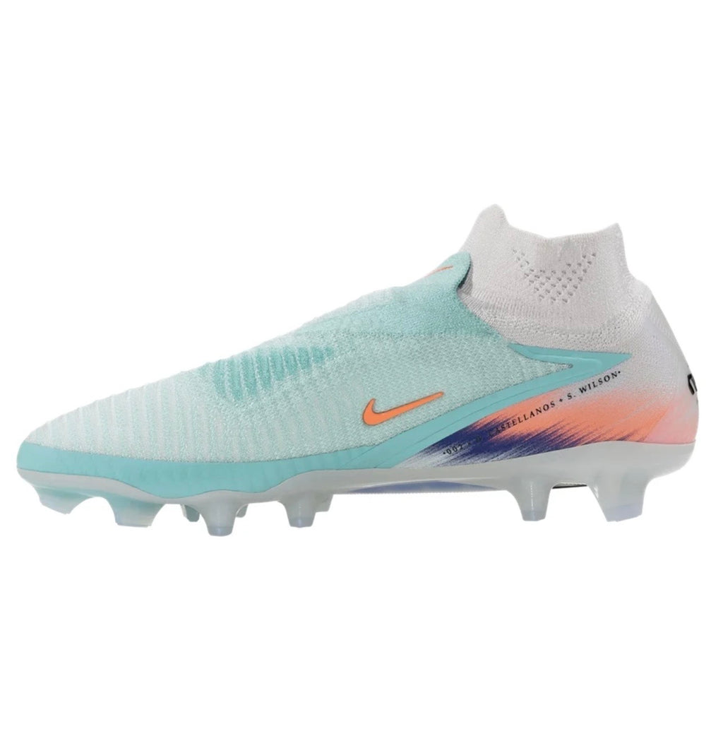 Nike Phantom 6 Elite High FG Firm
Ground Soccer Cleat
Pistachio Frost/Hyper Orange