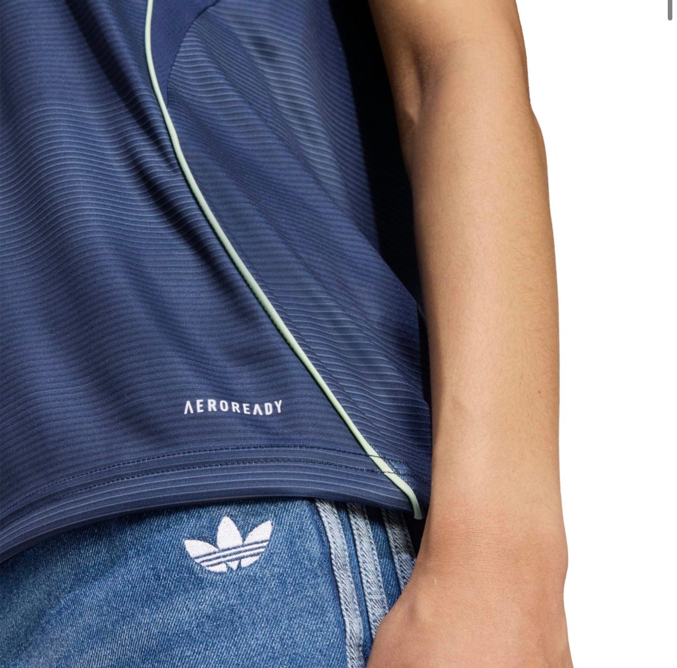 Women Real Madrid 25/26 Away Jersey