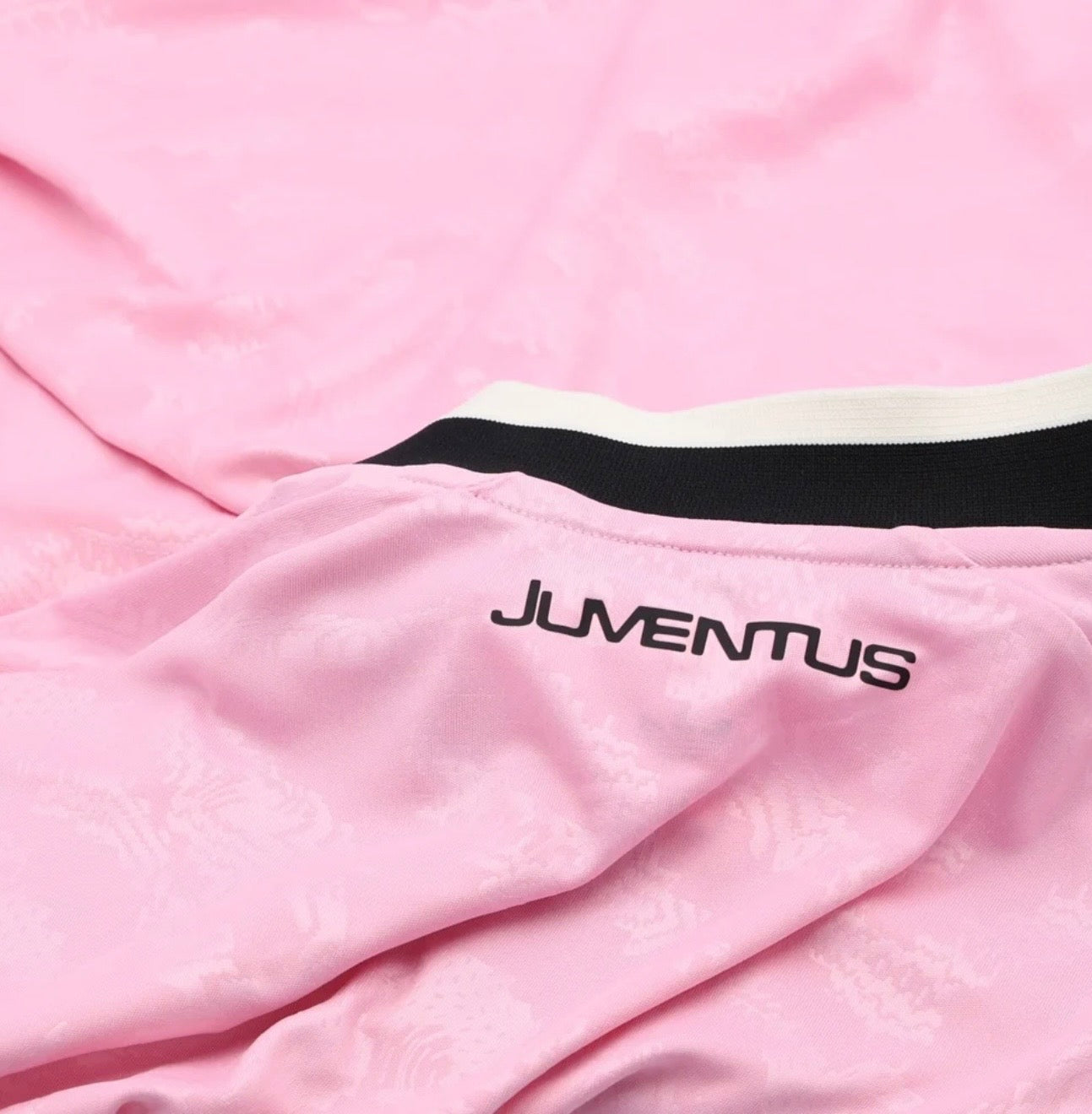 Men’s Replica Juventus 26/27 Away Jersey