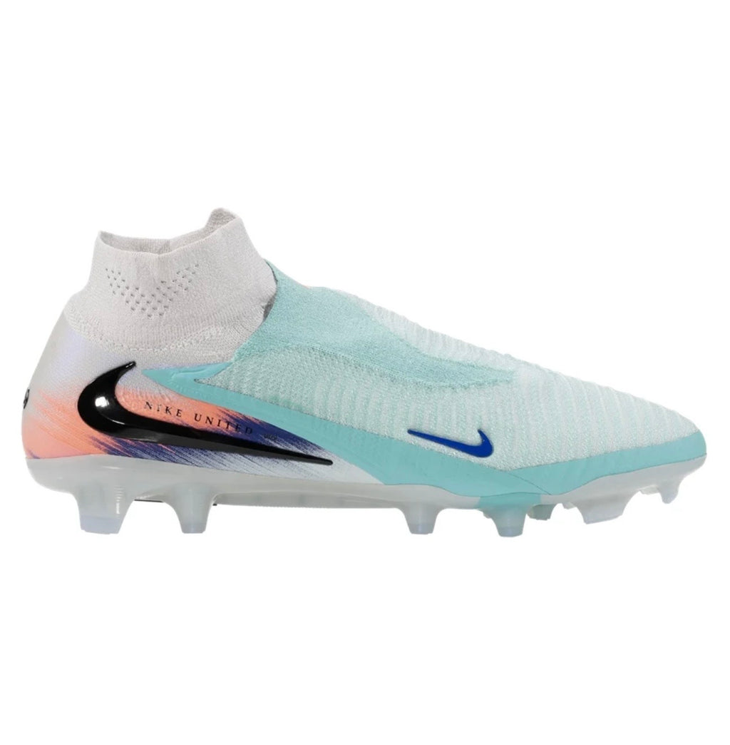 Nike Phantom 6 Elite High FG Firm
Ground Soccer Cleat
Pistachio Frost/Hyper Orange