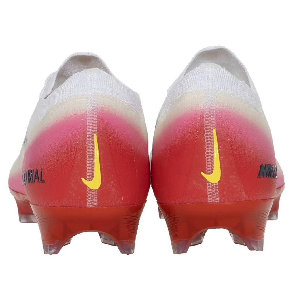 Nike Zoom Mercurial Vapor 16 Elite FG
Firm Ground Soccer Cleat
University Red/Dark Obsidian