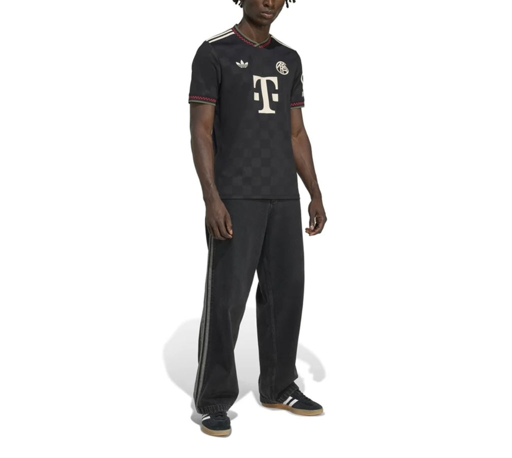 Men’s Bayern Munich 25/26 
Third Jersey Fan Version
