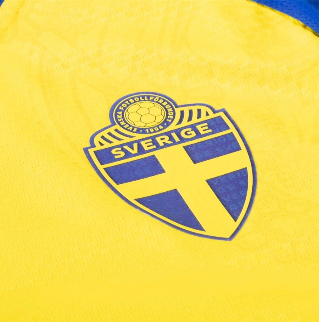 Men's Sweden Home
Jersey 2026 Player Version