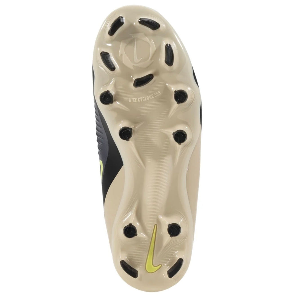 Nike Junior Phantom 6 High Academy
Kobe SE FG Firm Ground Soccer Cleat
Phantom/Black