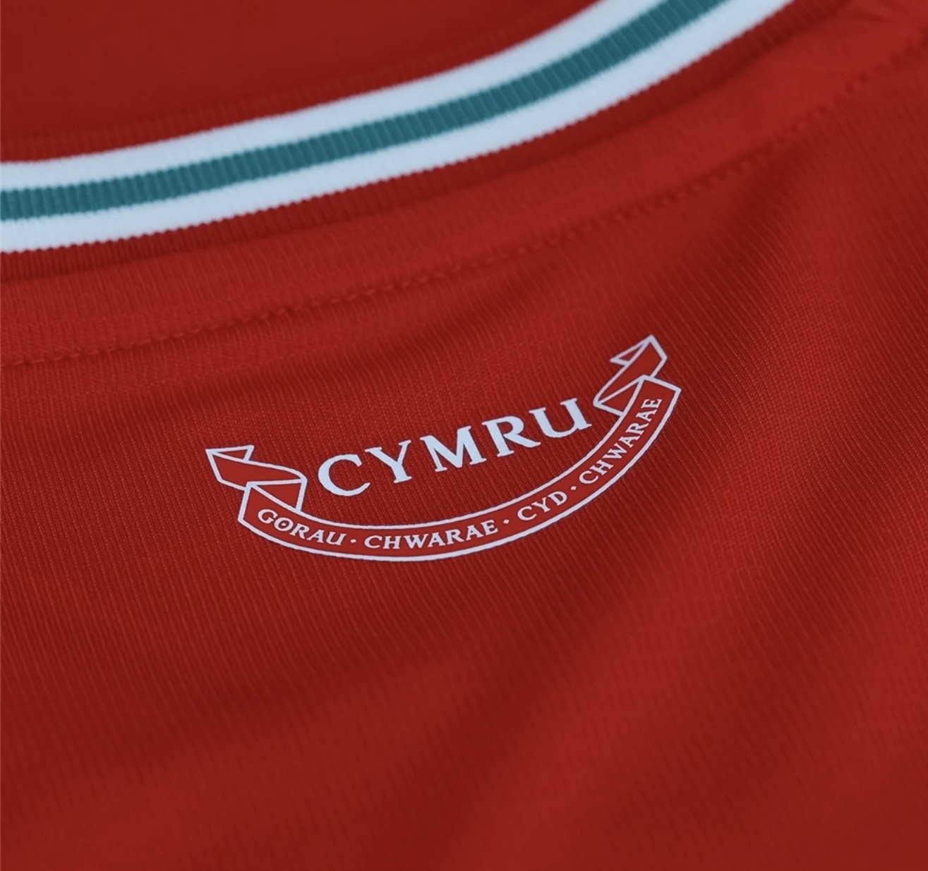 Men's Wales Home
Jersey 2026 Fan Version