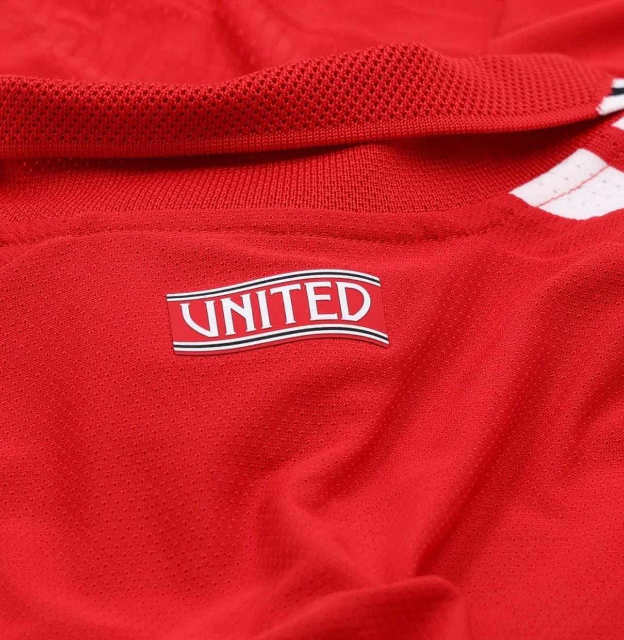 Men’s Manchester United 26/27 Home Jersey Player Version