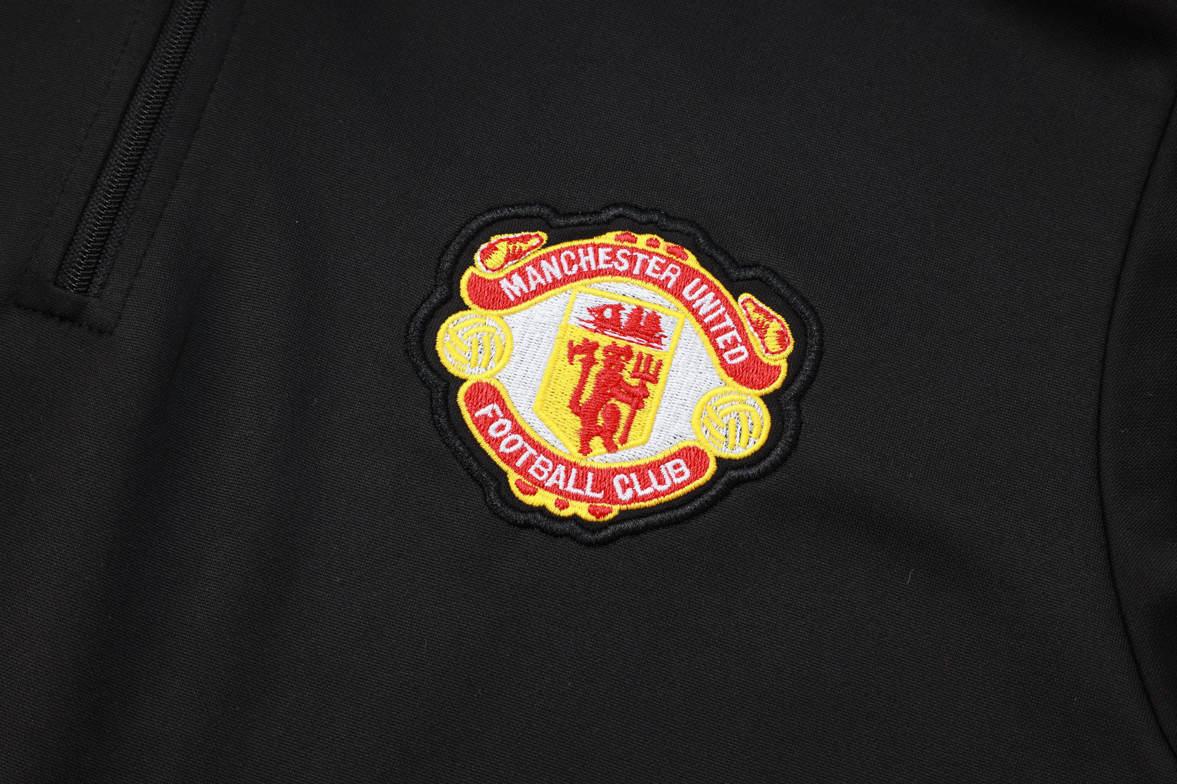 Men’s Manchester United Training Tracksuit Black/Red