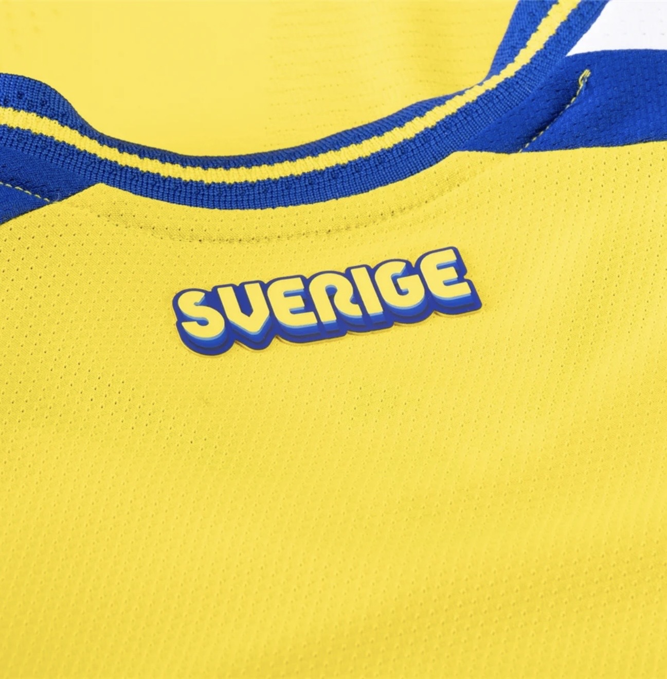 Men's Sweden Home
Jersey 2026 Player Version