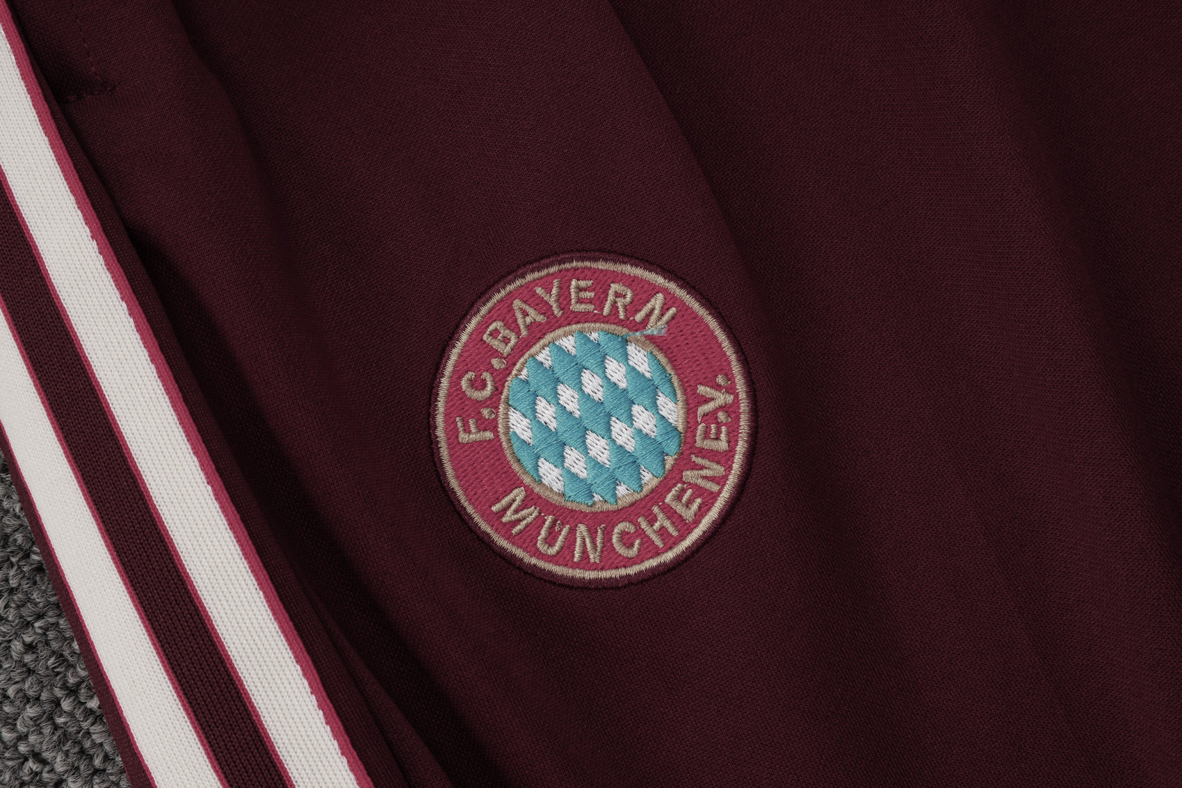 Men’s Bayern Munich Training Tracksuit Burgundy/Wine
