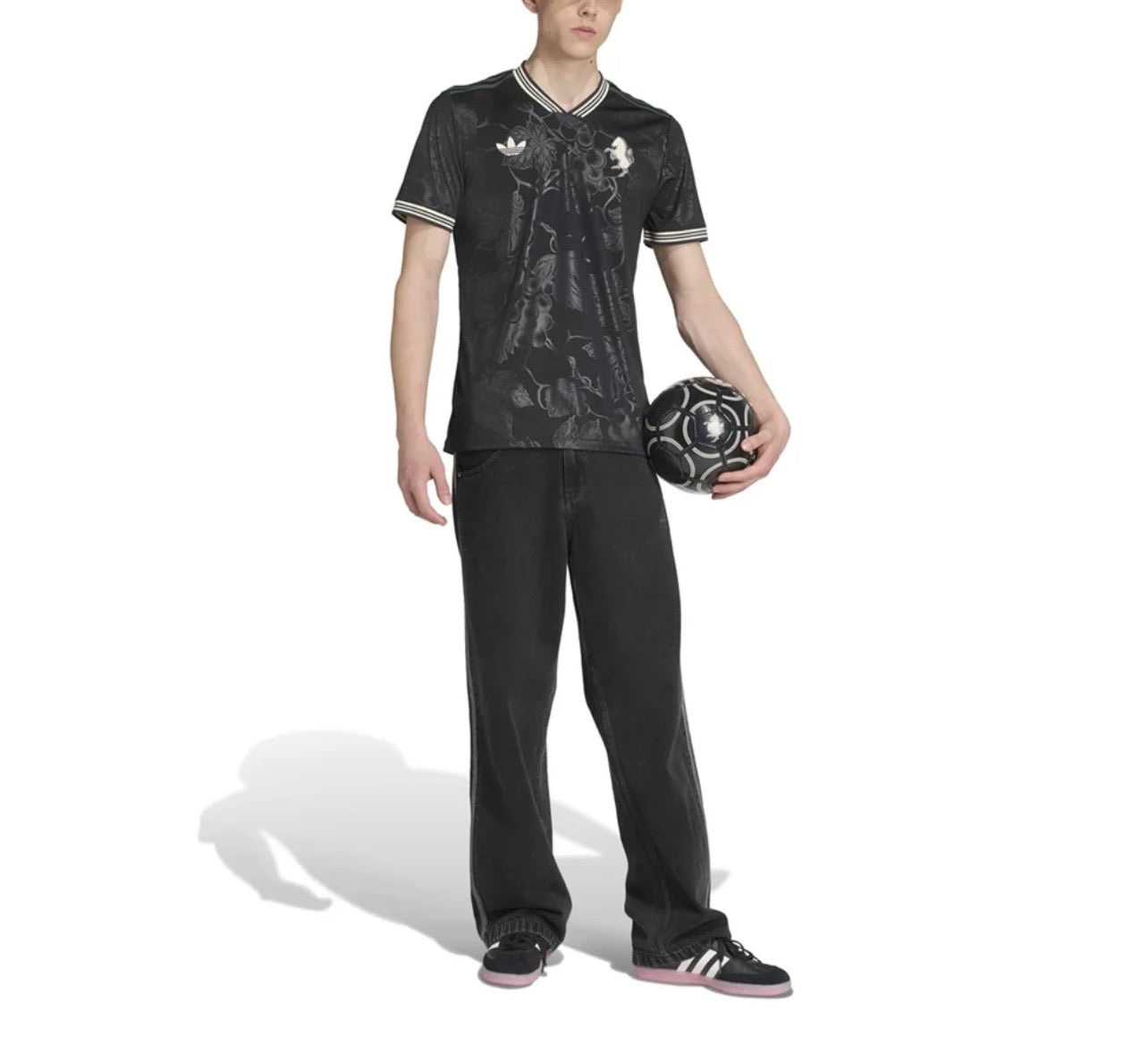 Men's Juventus 25/26 Third
Jersey Fan Version