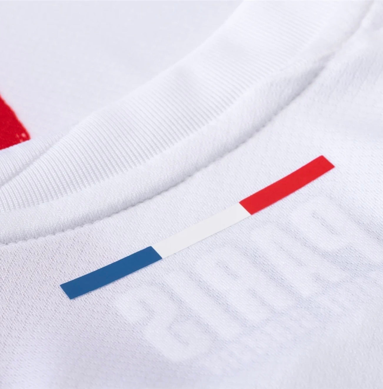 Men's Paris Saint-Germain 25/26
Away Jersey Fan Version