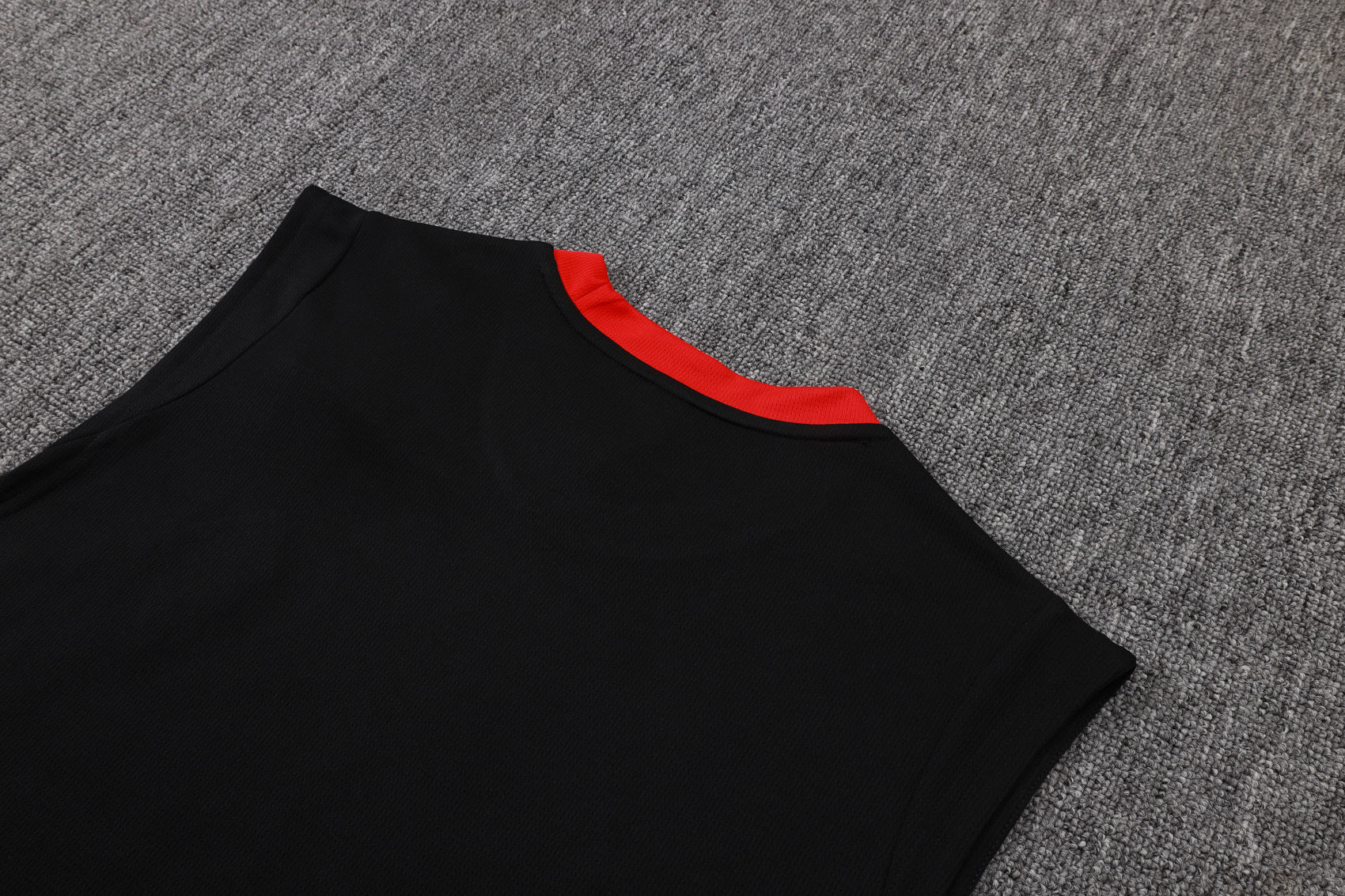 Men’s AC Milan Training Vest Black/Red