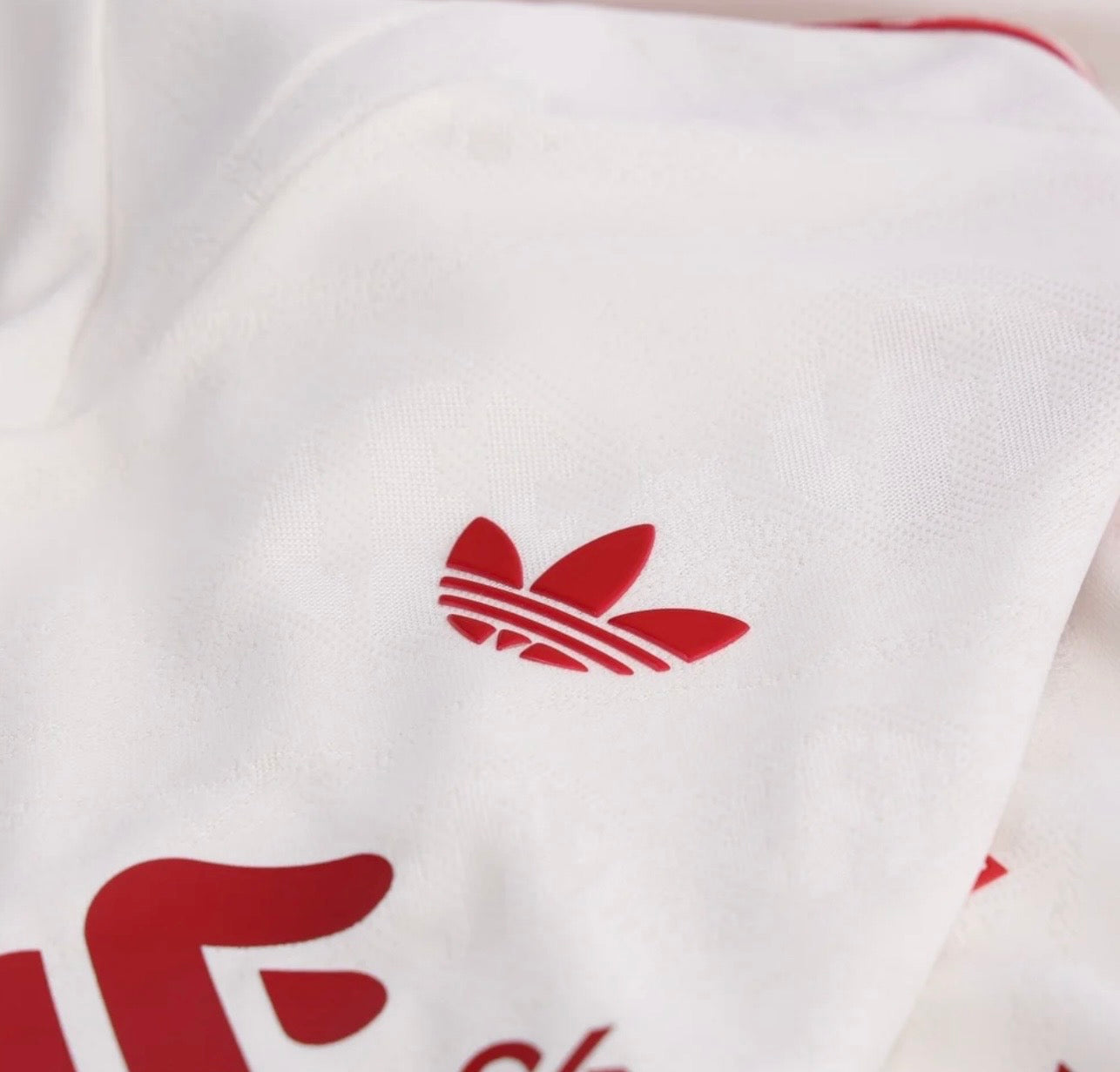 Men’s Authentic Liverpool 26/27 Away Jersey