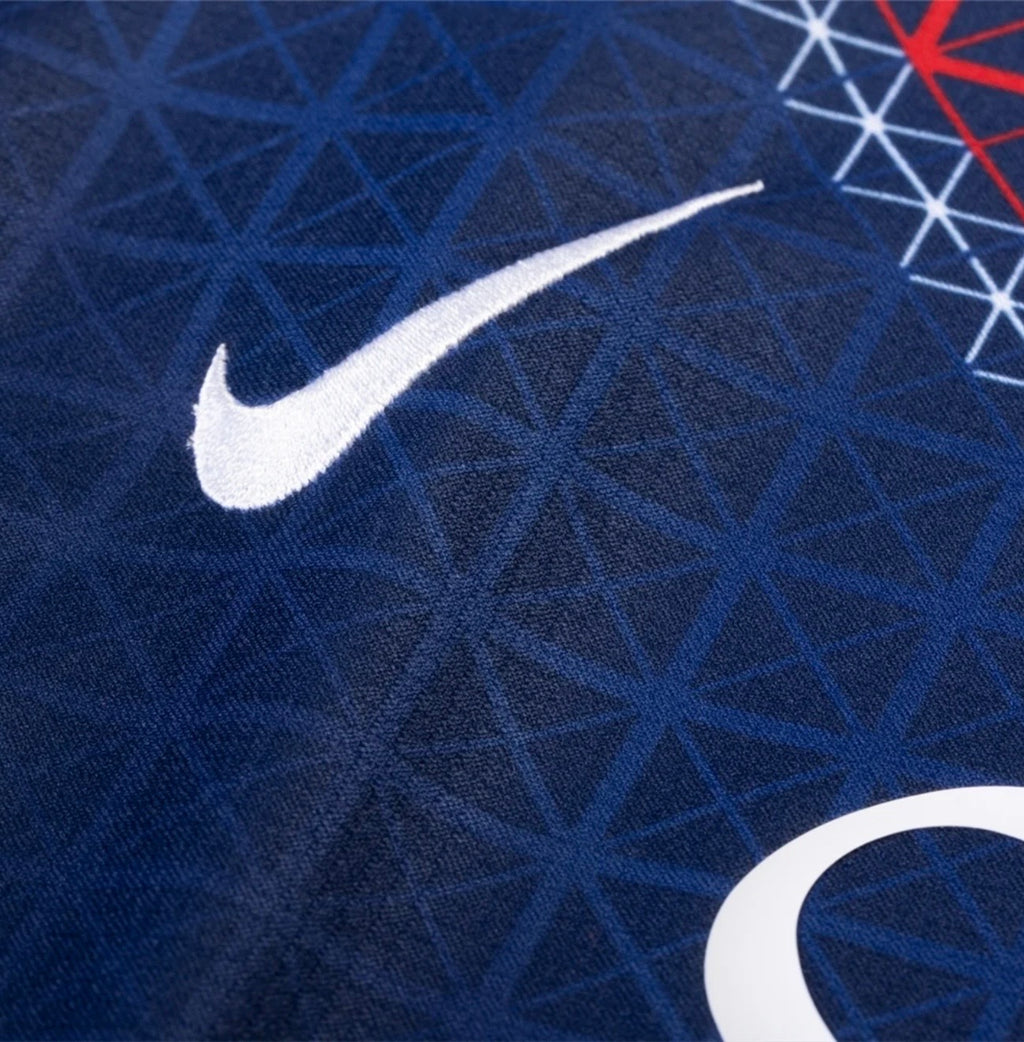 Youth Paris Saint-Germain 25/26
Home Jersey Fan Version