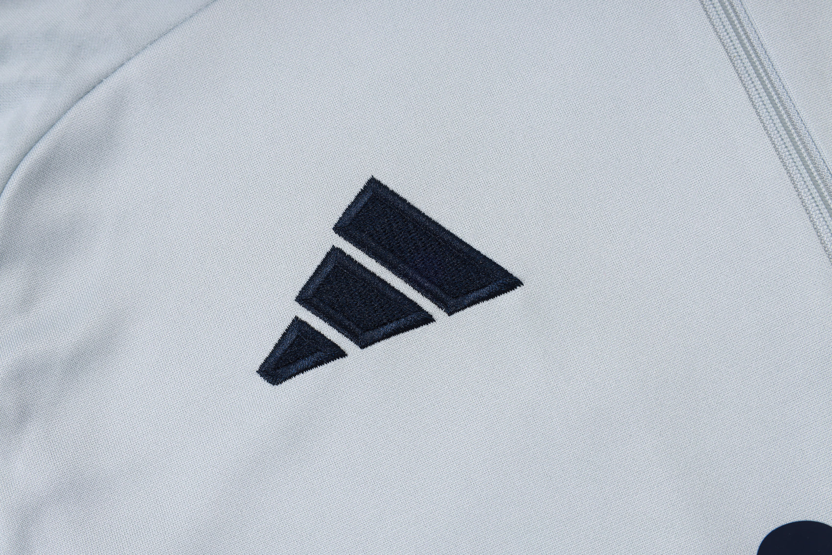Men’s Arsenal FC Training Tracksuit White/Navy Blue