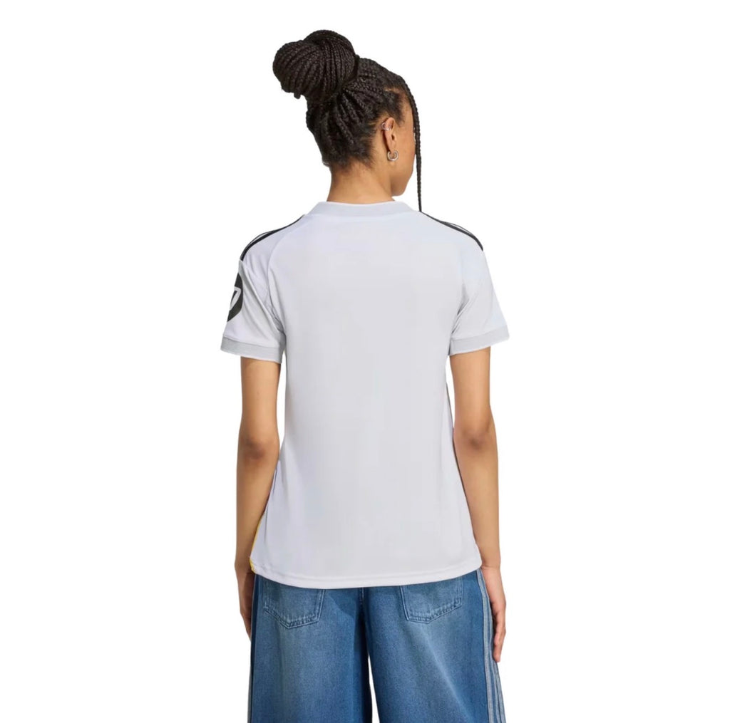 Women Real Madrid 25/26 Home Jersey