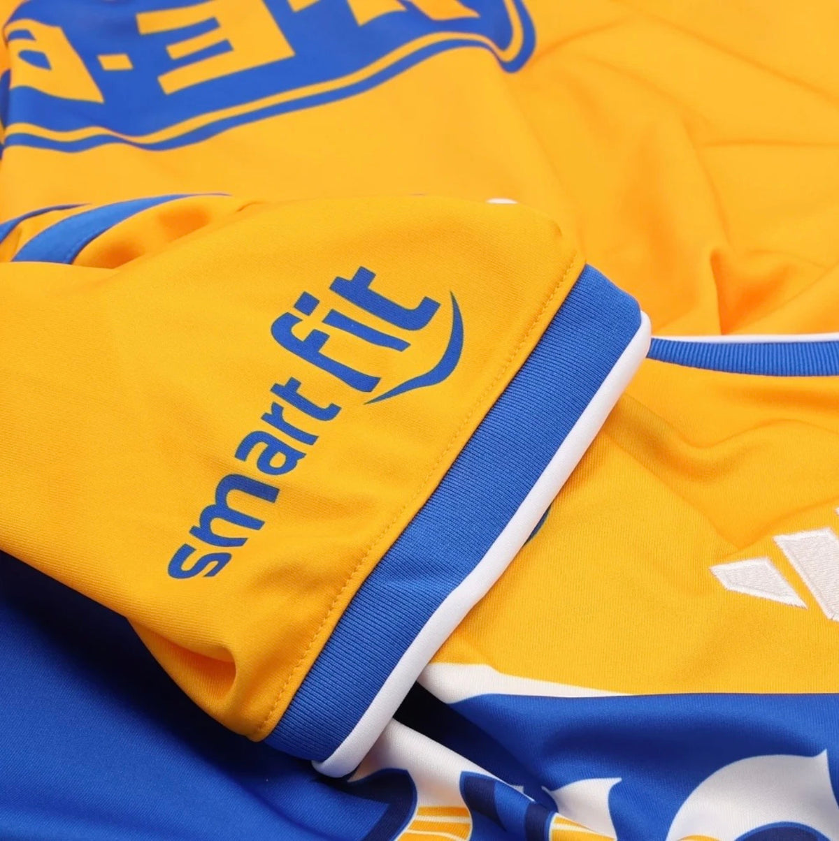 Men's Replica adidas Tigres Home
Jersey 26/27