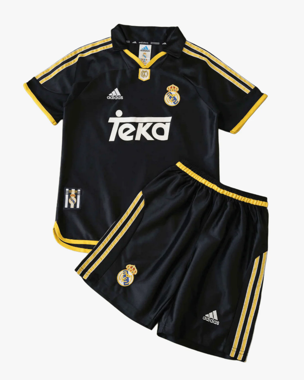 Kid’s Real Madrid 1999/00 Away Kit Retro