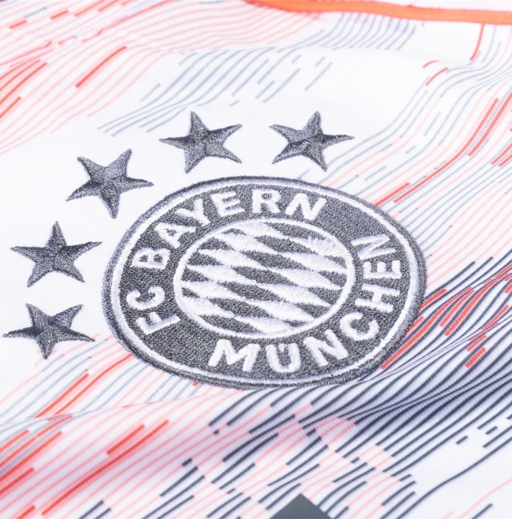 Men’s Bayern Munich 25/26 
Away Jersey Fan Version