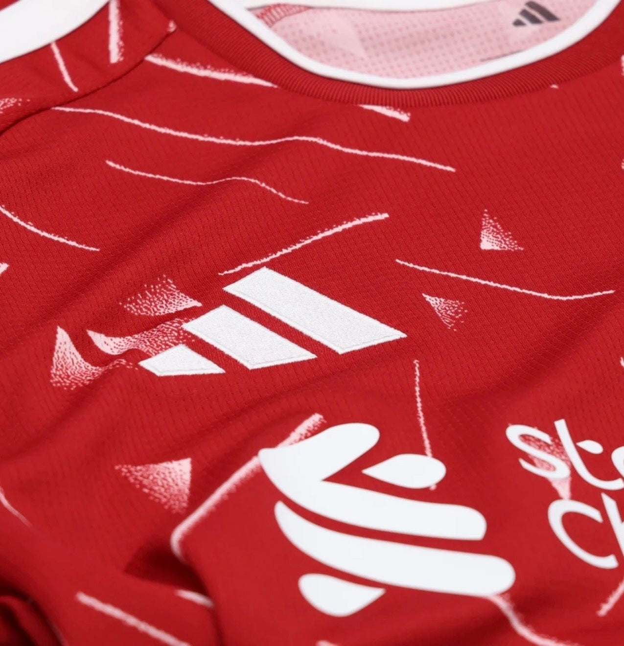 Men’s Replica Liverpool 26/27 Home Jersey