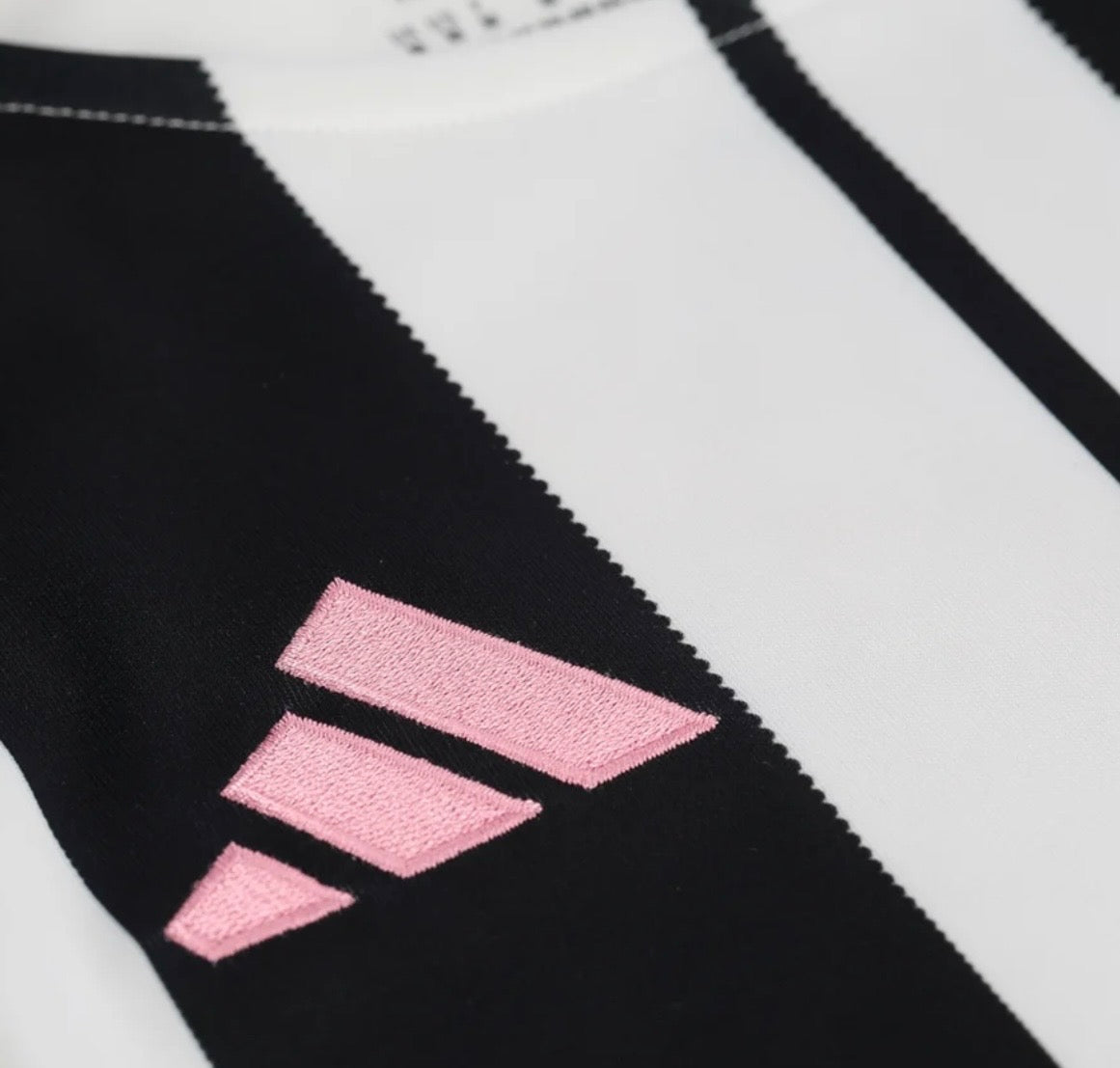 Women's Juventus 25/26 Home Jersey Fan Version