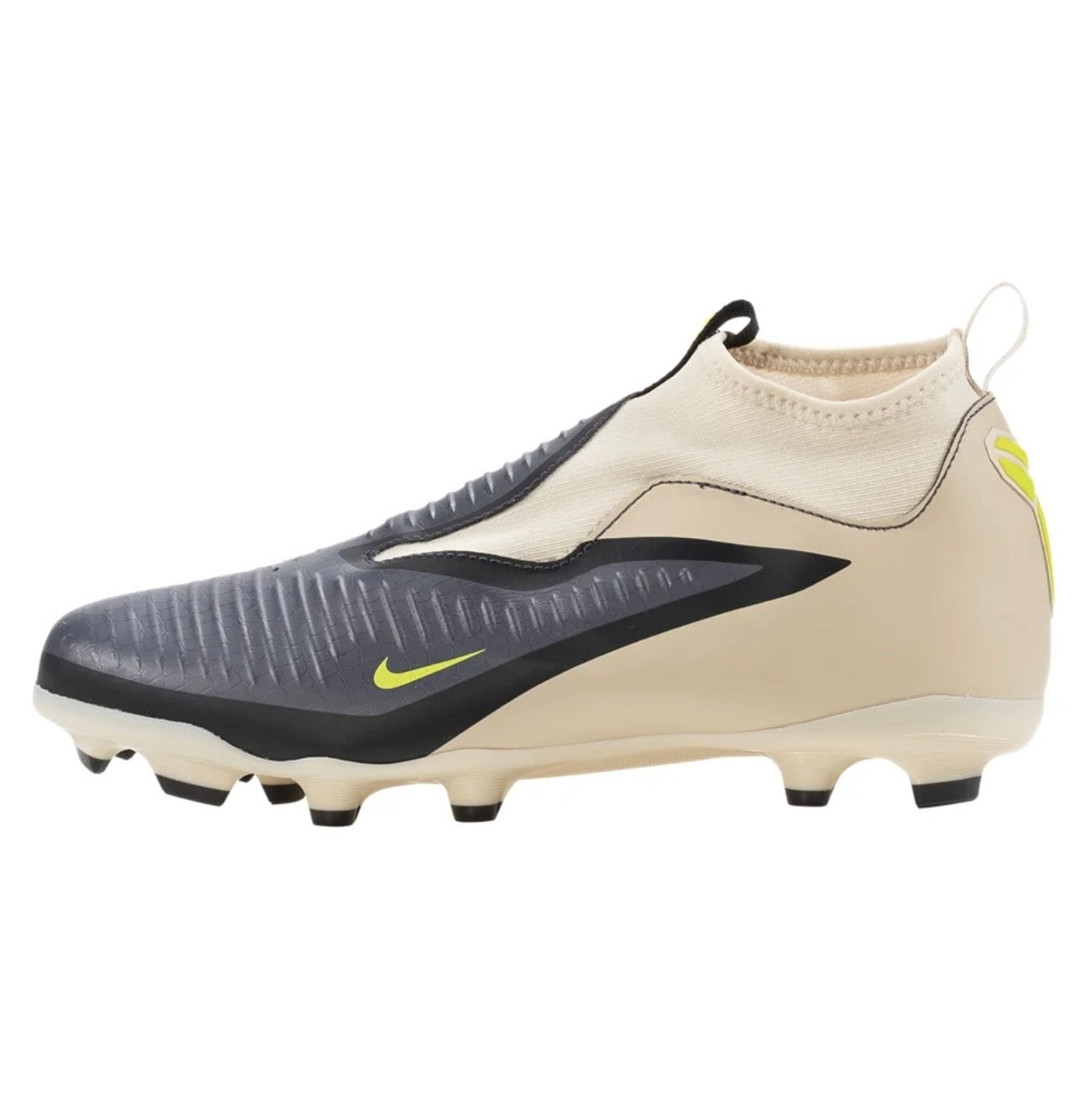 Nike Junior Phantom 6 High Academy
Kobe SE FG Firm Ground Soccer Cleat
Phantom/Black