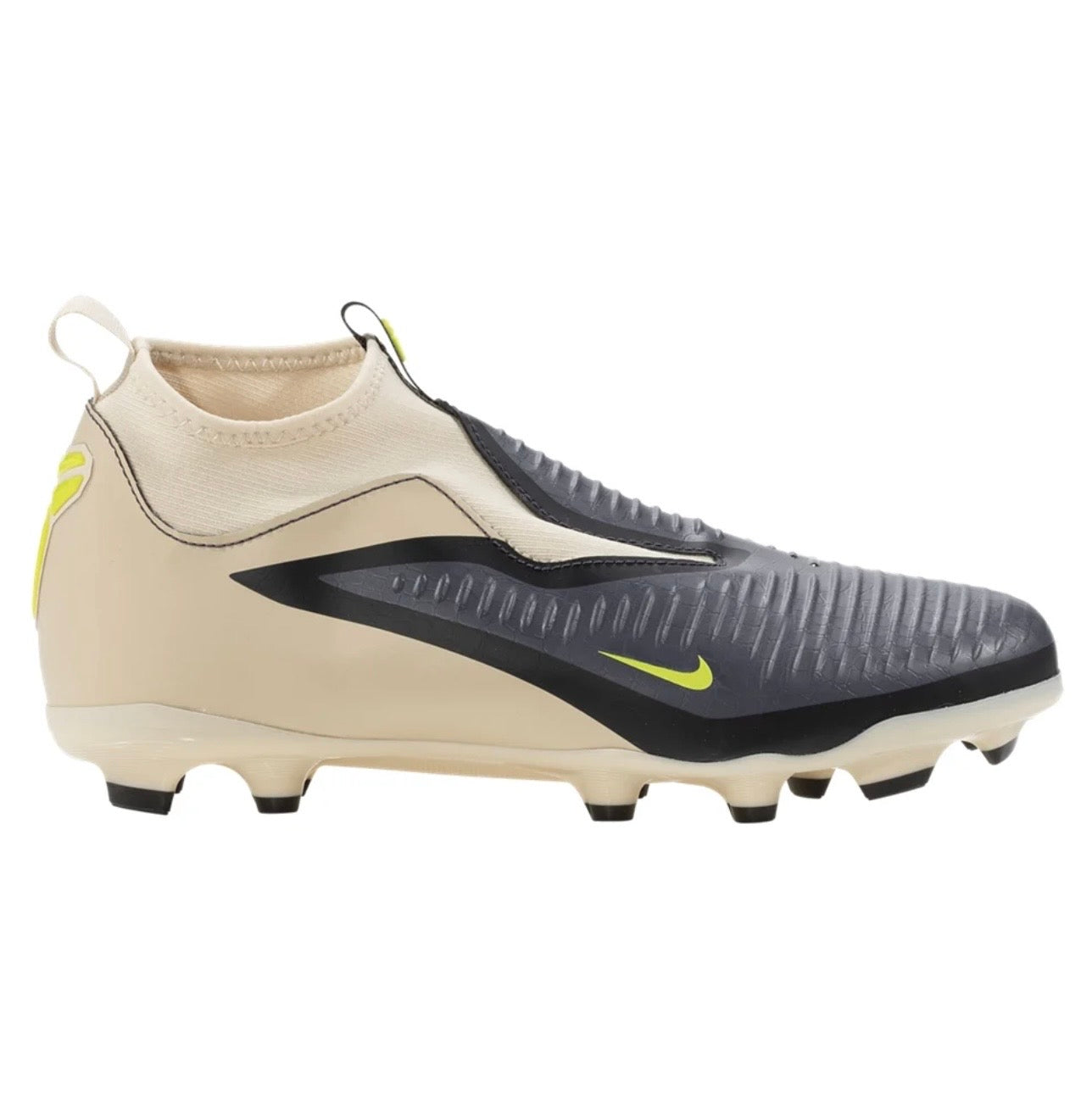 Nike Junior Phantom 6 High Academy
Kobe SE FG Firm Ground Soccer Cleat
Phantom/Black