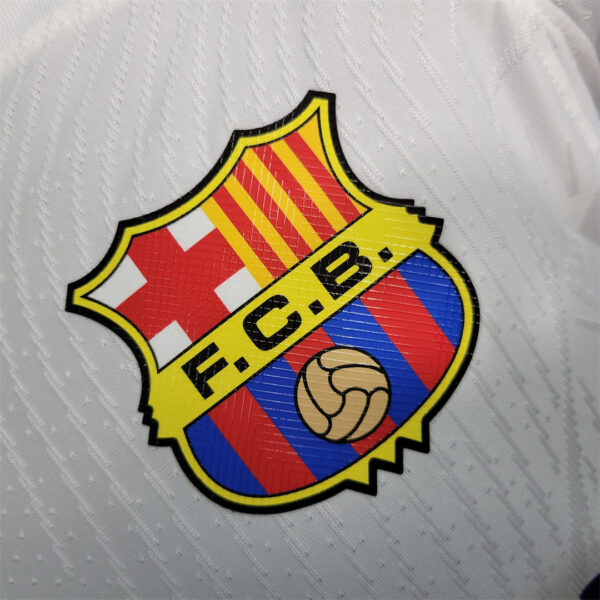 FC Barcelona 23/24 Away Kit – Player version - Image 4