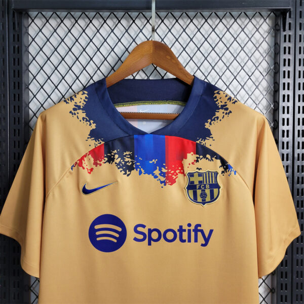 FC Barcelona Special Edition Kit Gold Drip - Image 4